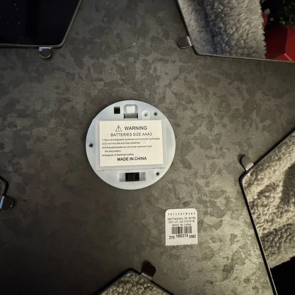 Pottery Barn Galvanized Star-Shaped LED Light Decor large(small not available) - Picture 4 of 4